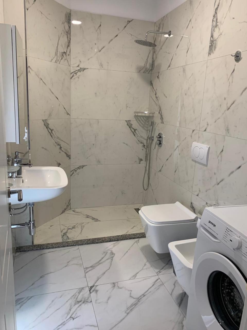 Enjoy Shkodra Apartament エクステリア 写真