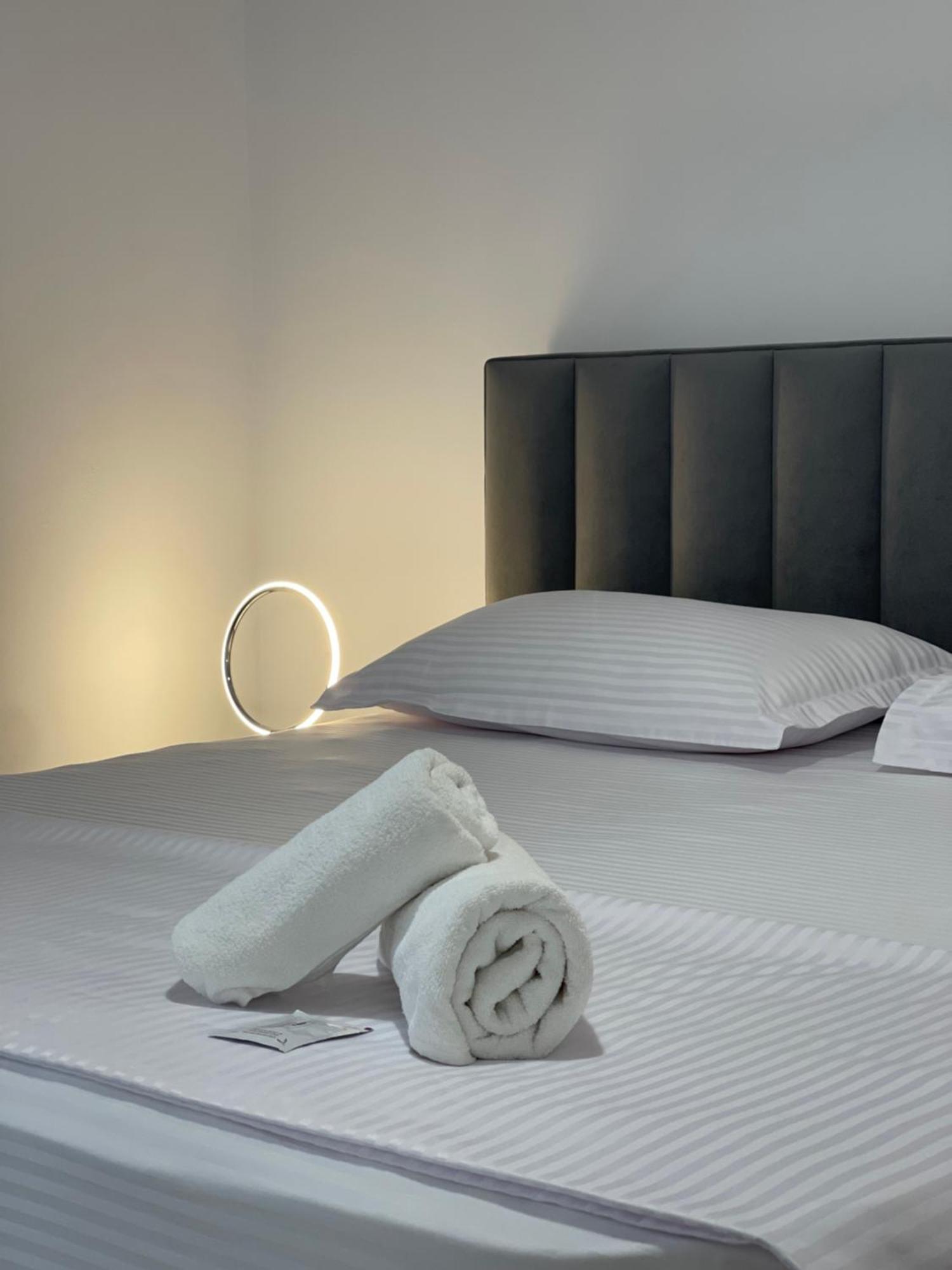 Enjoy Shkodra Apartament エクステリア 写真