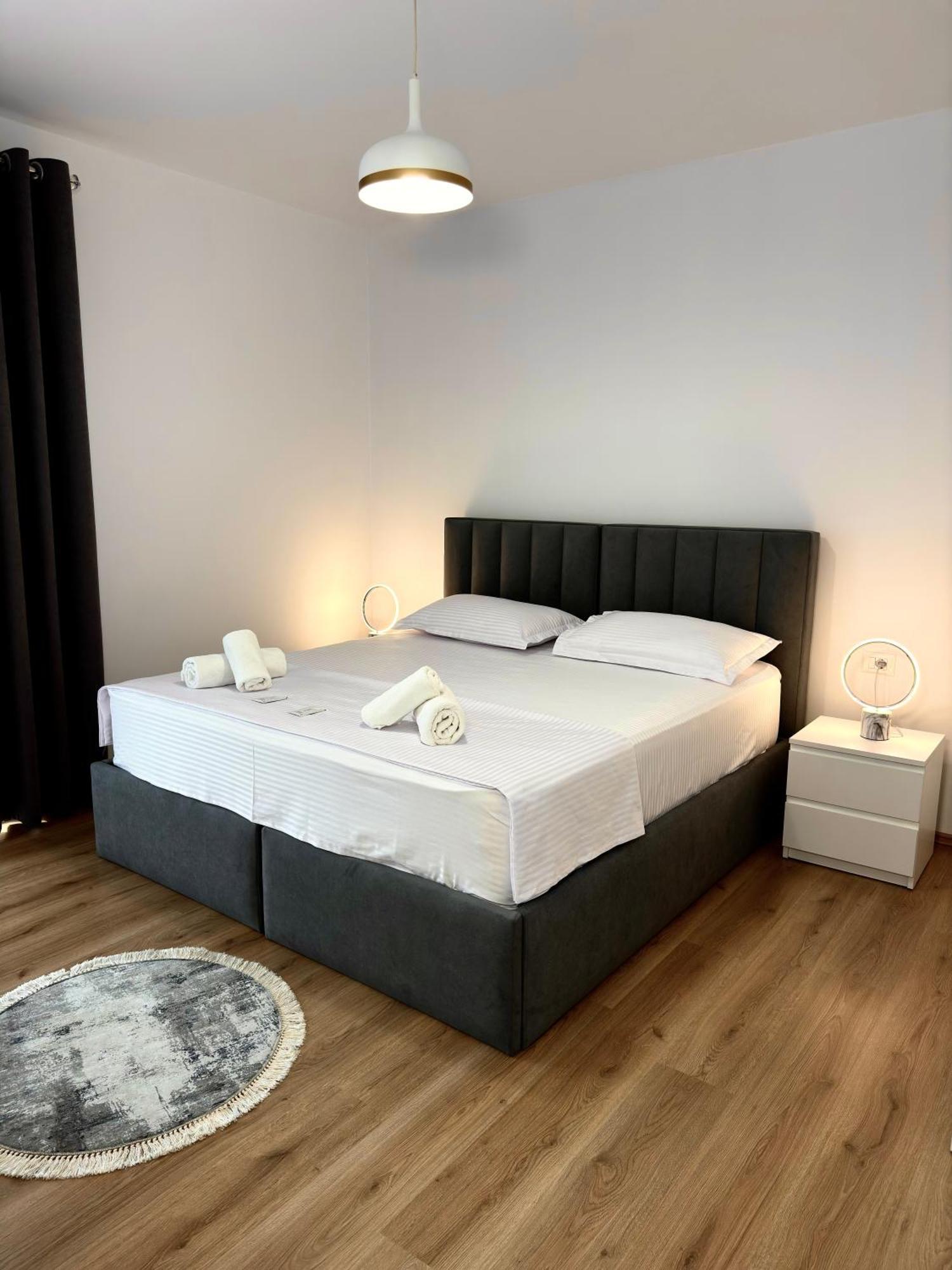 Enjoy Shkodra Apartament エクステリア 写真