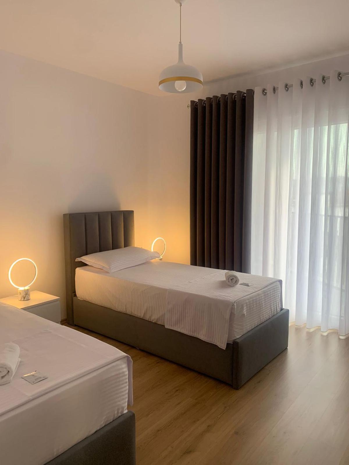 Enjoy Shkodra Apartament エクステリア 写真