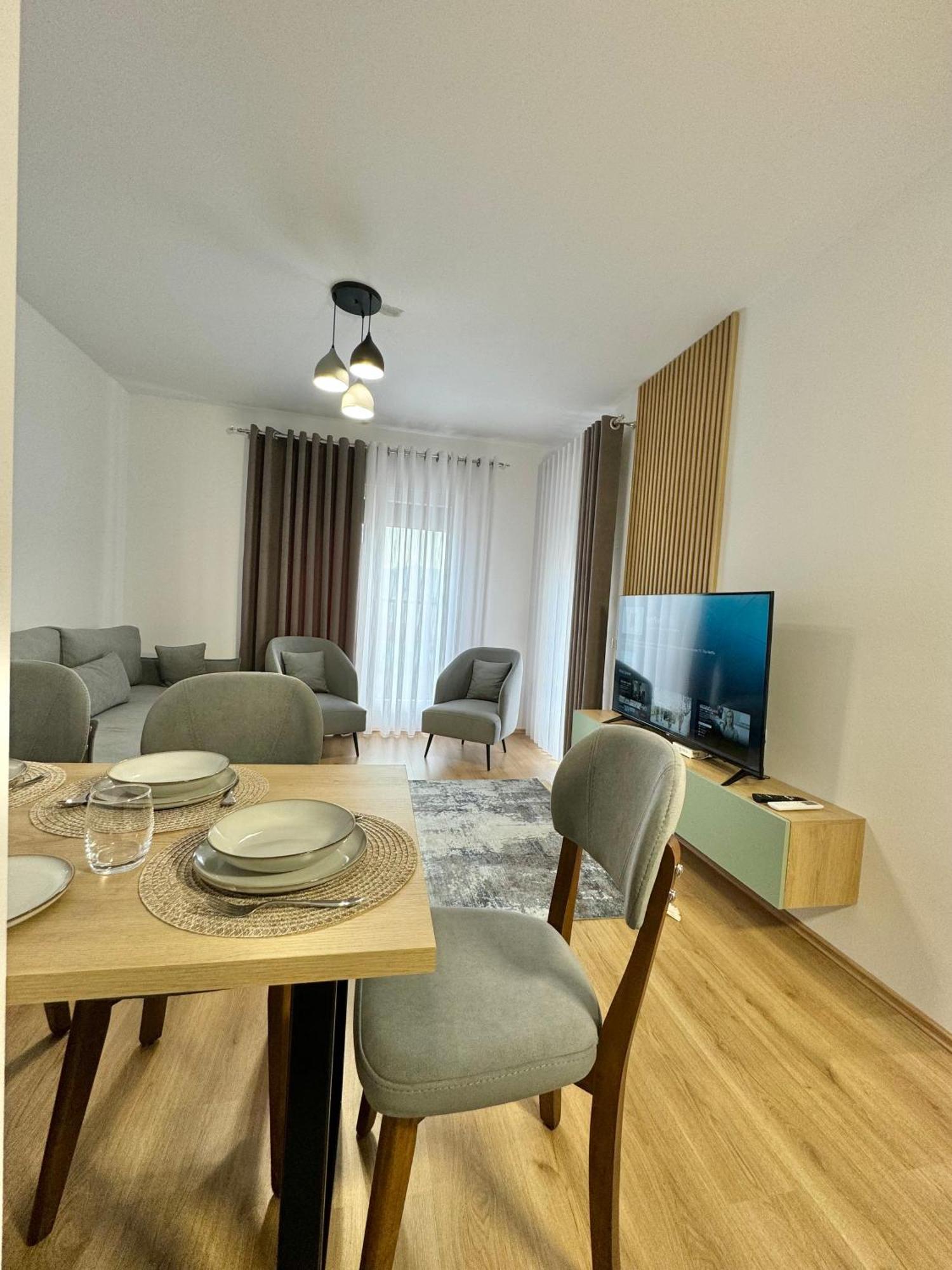 Enjoy Shkodra Apartament エクステリア 写真